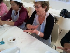 מיכל מגלגלת